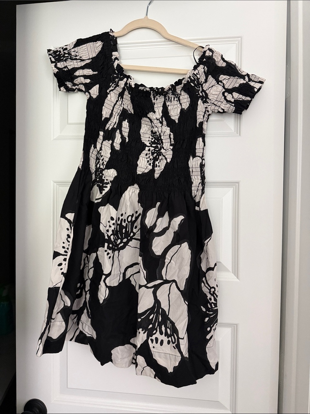 H&M Black and Cream Floral Smocked Off-Shoulder Casual Dress